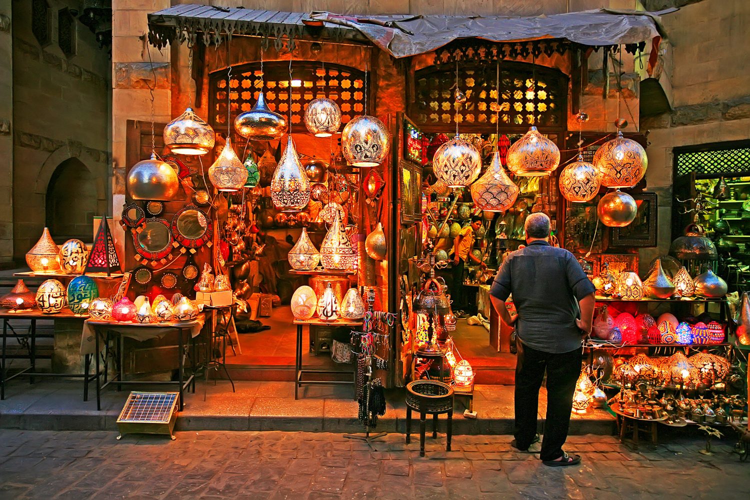أفضل الأماكن السياحية في القاهرة - خان الخليلي