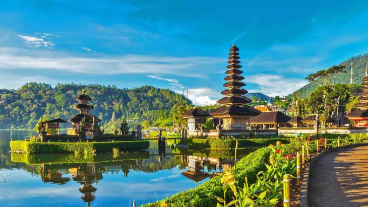اماكن سياحية في اندونيسيا
